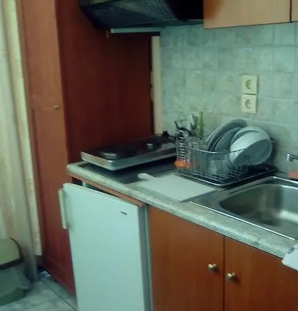 Apartment Constantinos *