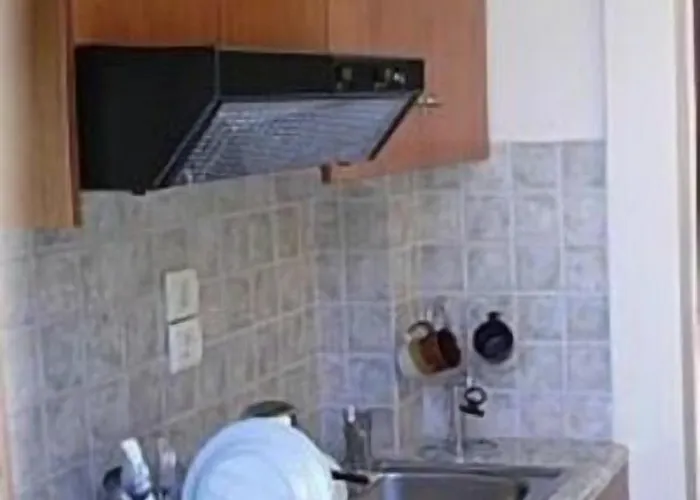 Constantinos * La Canea