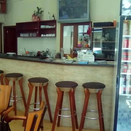 公寓 Constantinos *